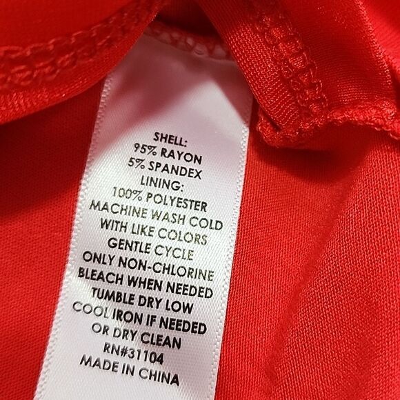 The Limited Coral Size L Rayon Sleeveless Spandex Top - Picture 7 of 7